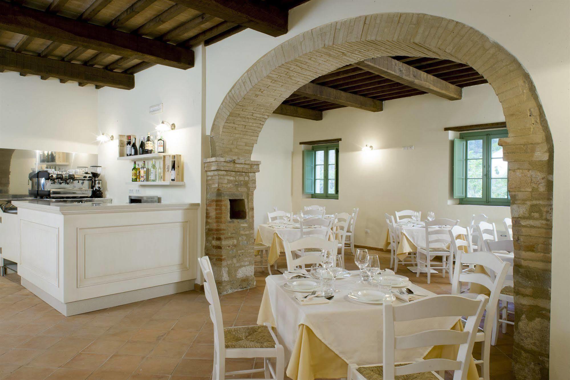 Borgo Di Gallano 발토피나 외부 사진